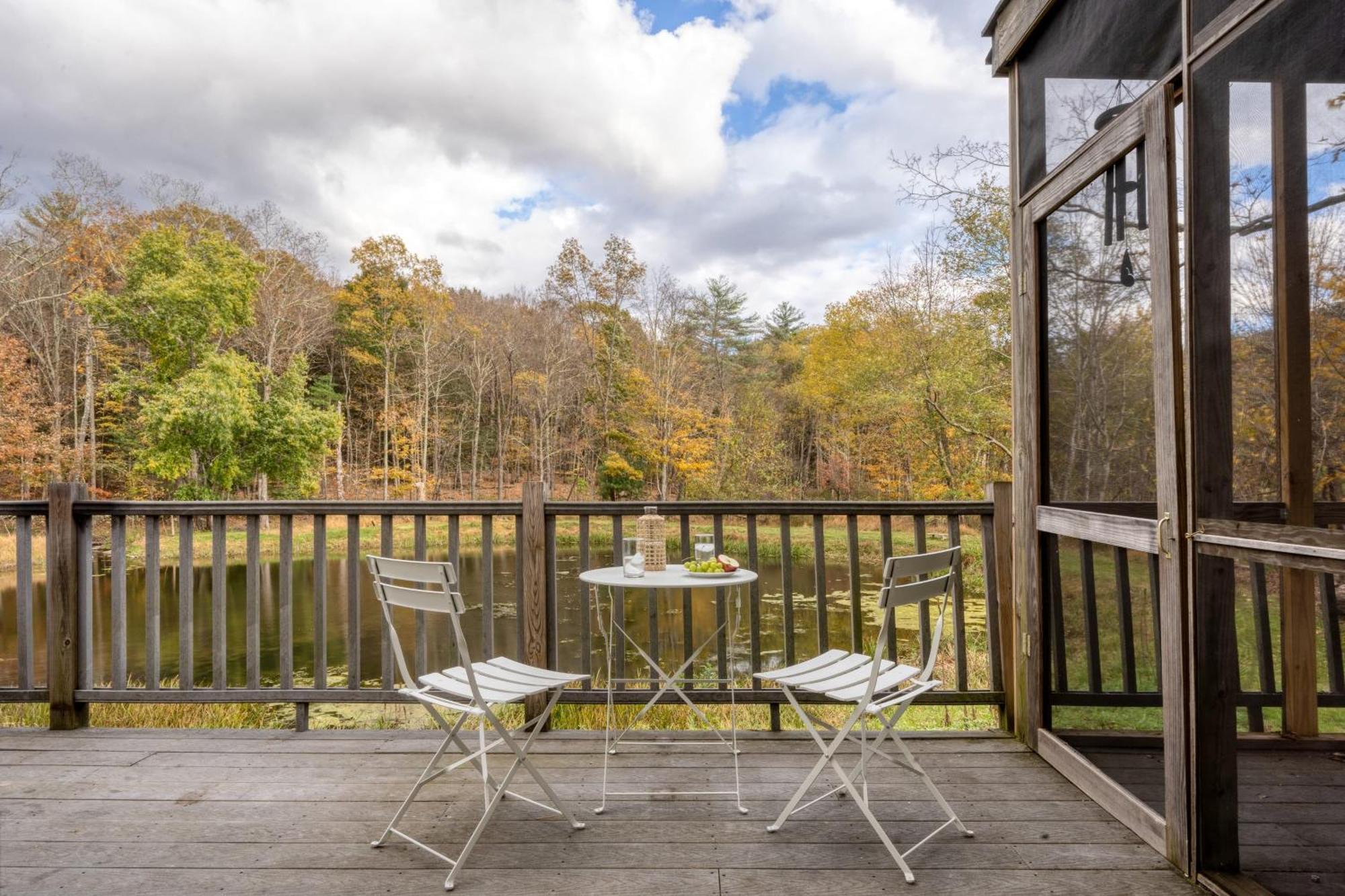 Cortland By Avantstay Charming Heritage Estate W Private Lake Pool Saugerties Eksteriør billede