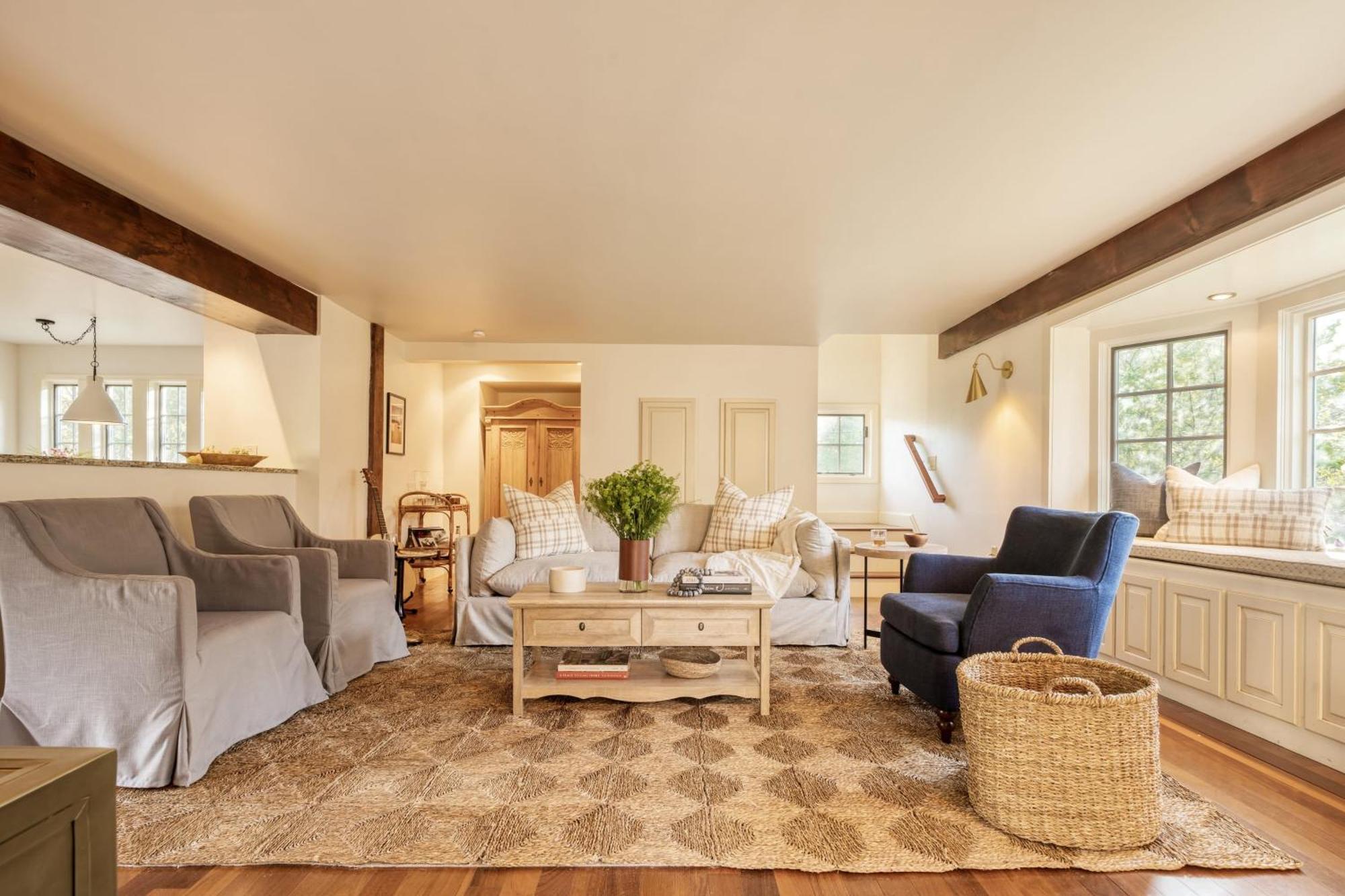 Cortland By Avantstay Charming Heritage Estate W Private Lake Pool Saugerties Eksteriør billede