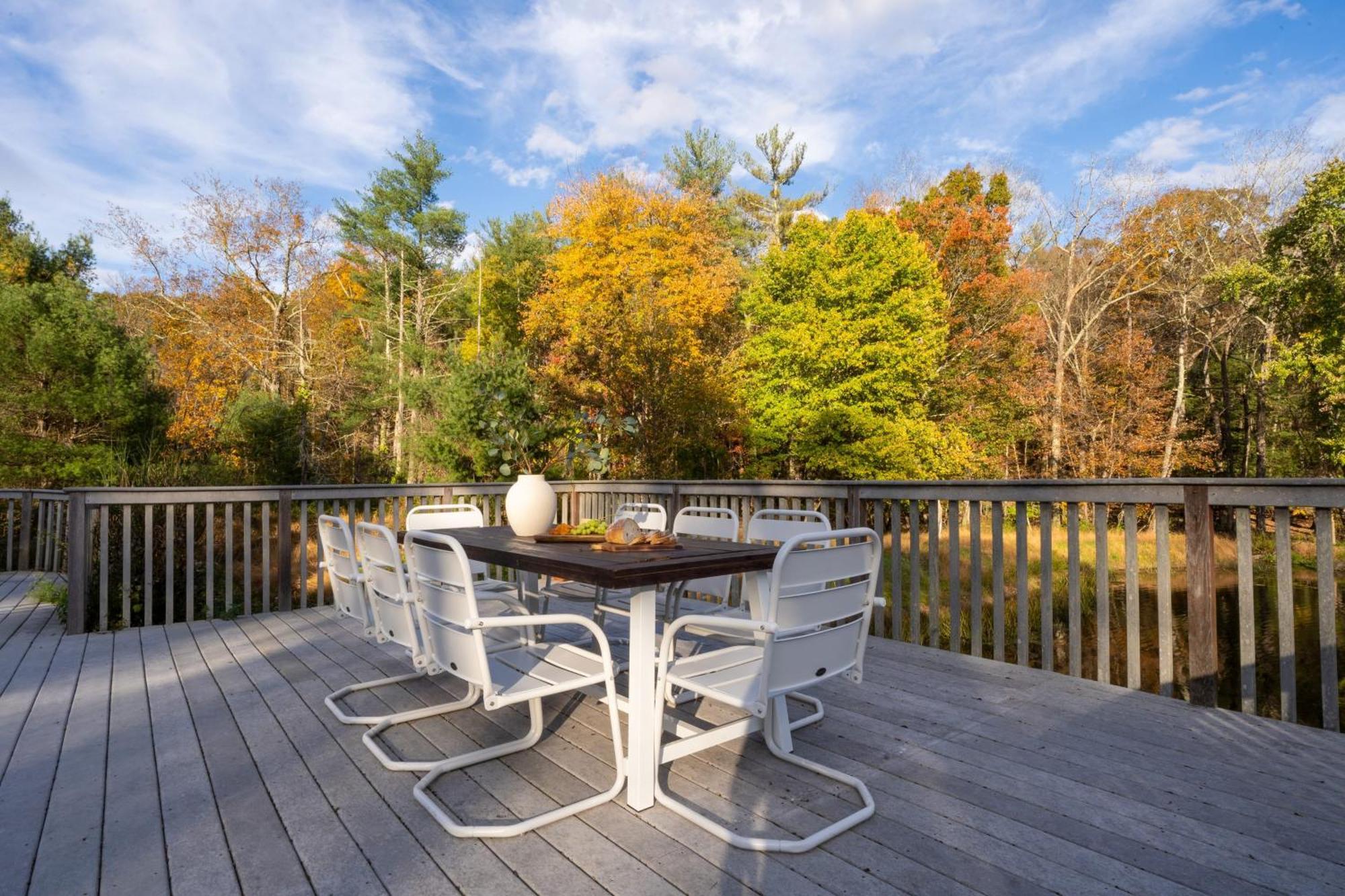 Cortland By Avantstay Charming Heritage Estate W Private Lake Pool Saugerties Eksteriør billede