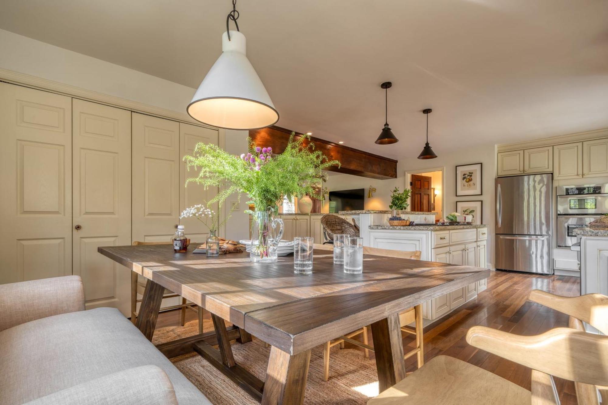 Cortland By Avantstay Charming Heritage Estate W Private Lake Pool Saugerties Eksteriør billede