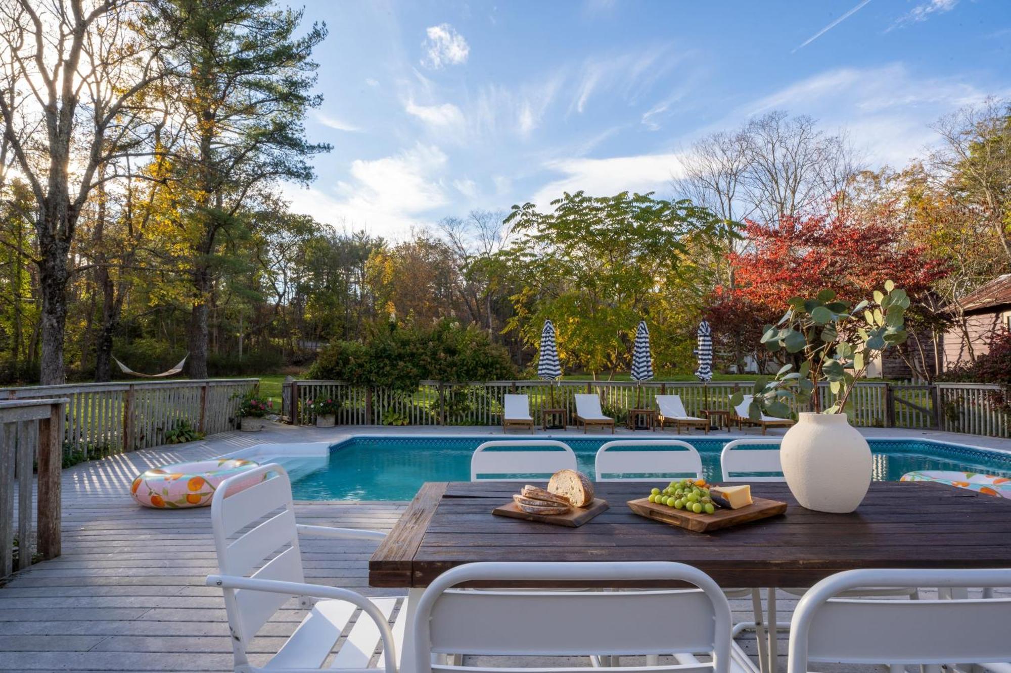 Cortland By Avantstay Charming Heritage Estate W Private Lake Pool Saugerties Eksteriør billede